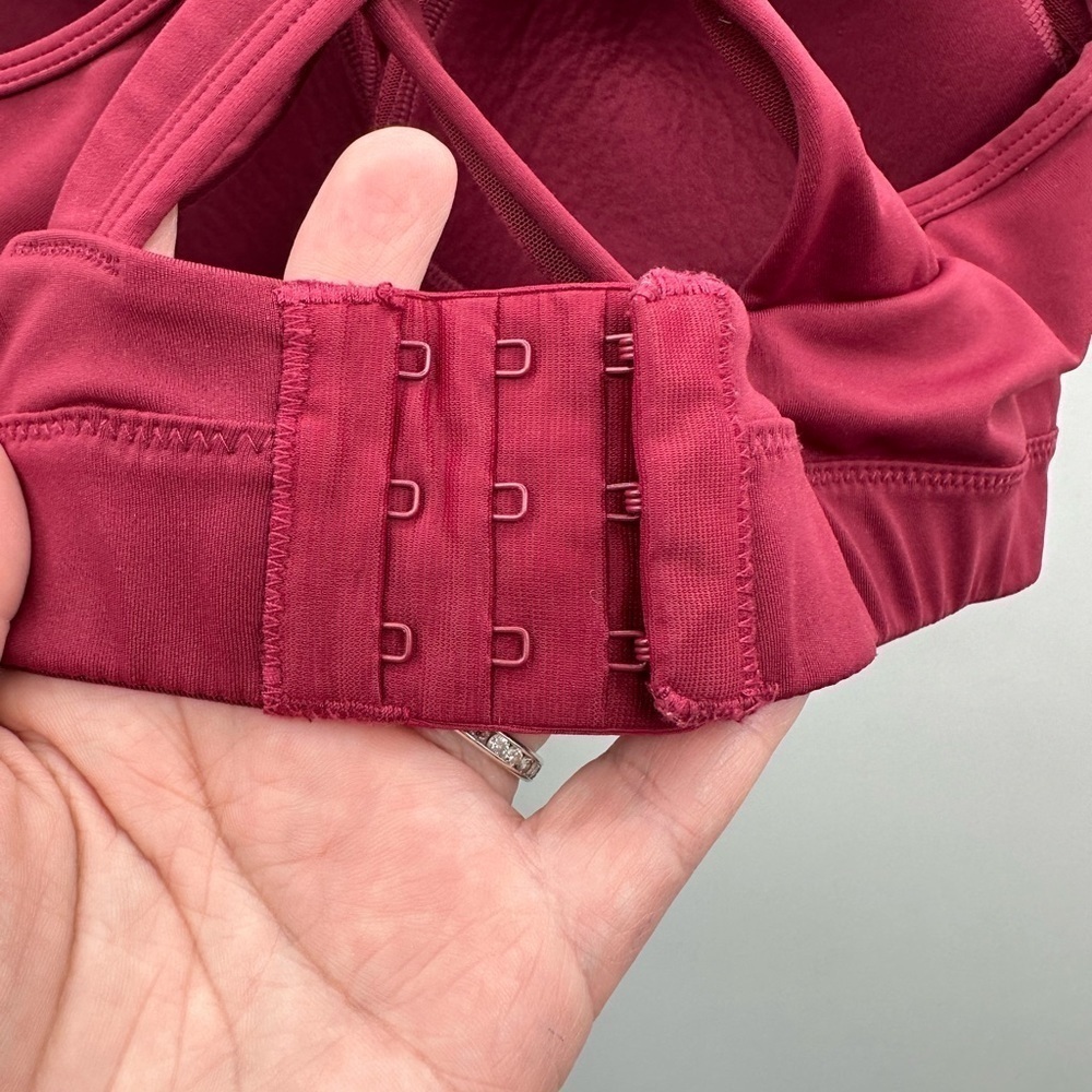 Yvette Red Cross-cross back padded athleisure activewear woman sports bra. XL - Picture 6 of 10
